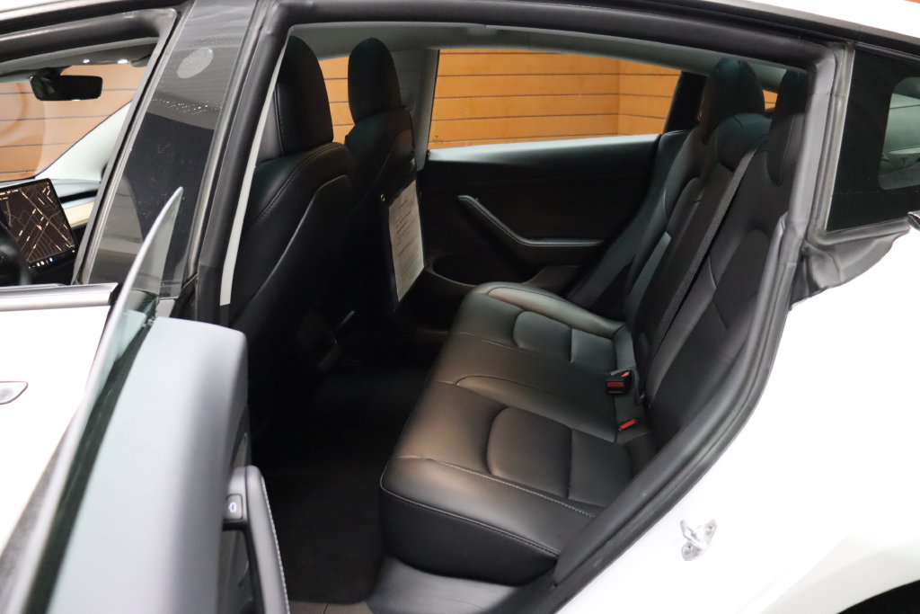 Used 2023 Tesla Model 3 Standard Range RWD image 30