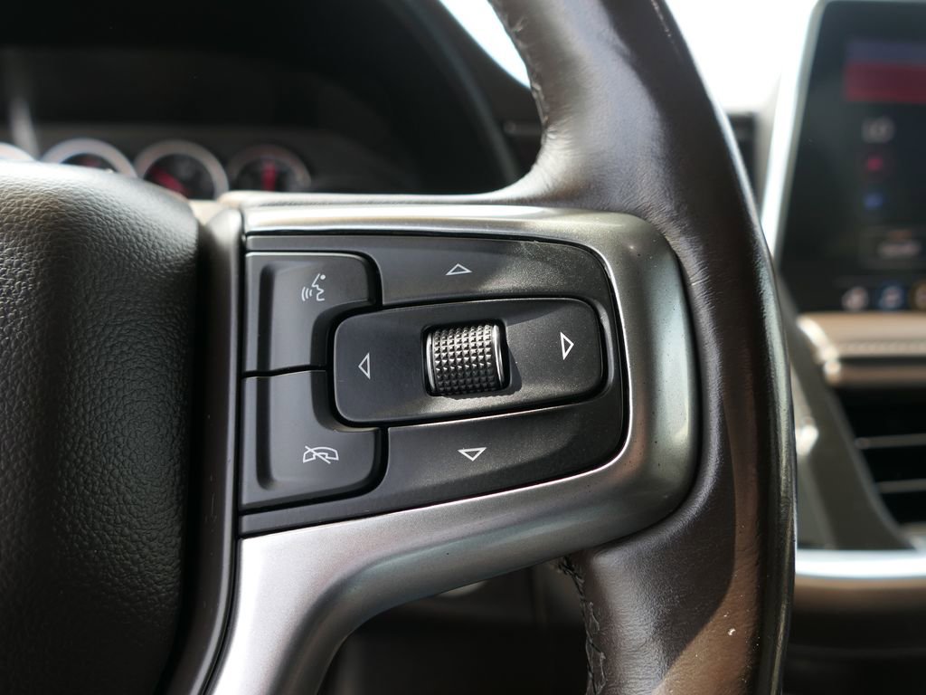 Used 2021 Chevrolet Tahoe LT w/ LT Signature Package image 16