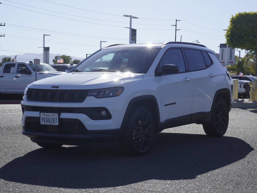 Certified 2026 Jeep Compass Latitude AWD/4WD image 8