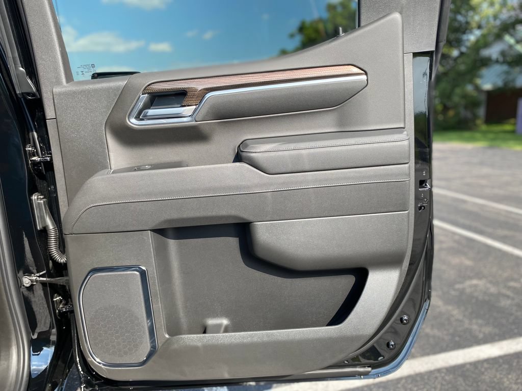 New 2026 Chevrolet Silverado 1500 LT Trail Boss w/ LT Trail Boss Premium Package AWD/4WD image 13