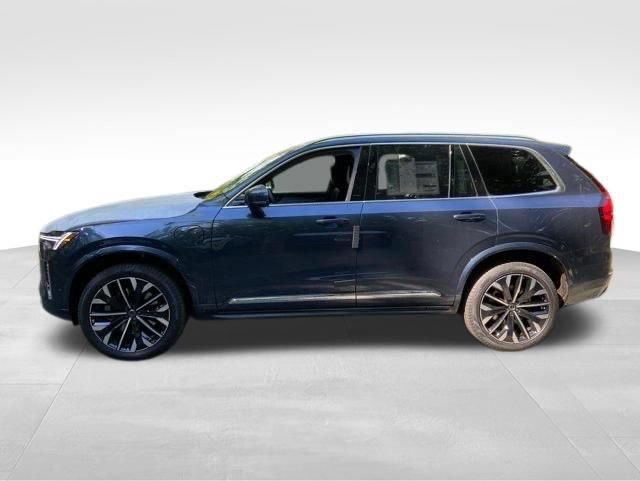 New 2026 Volvo XC90 T8 Ultra w/ Protection Package Premier AWD/4WD image 4