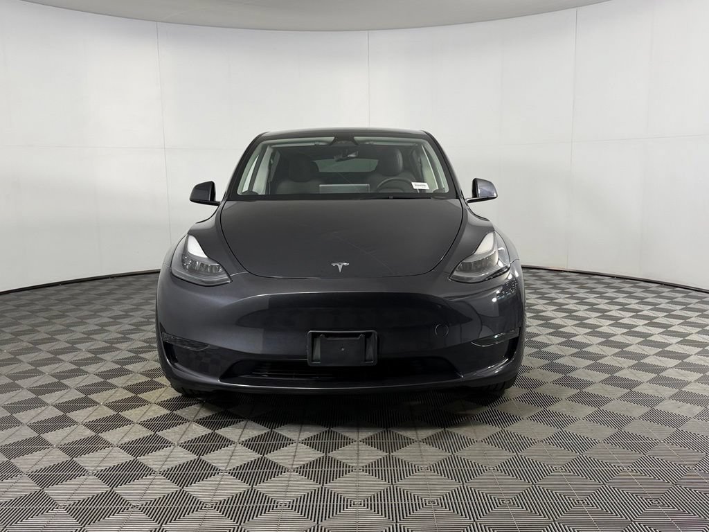 Used 2025 Tesla Model Y Long Range RWD image 5