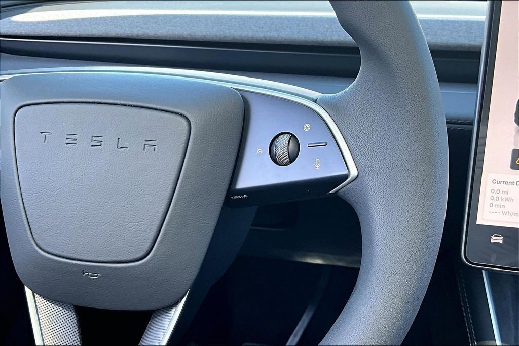 Used 2026 Tesla Model Y 2WD image 12