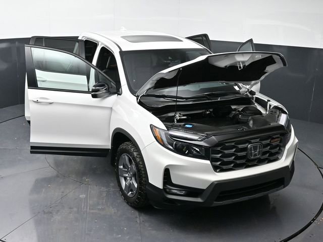 Certified 2025 Honda Ridgeline TrailSport image 43