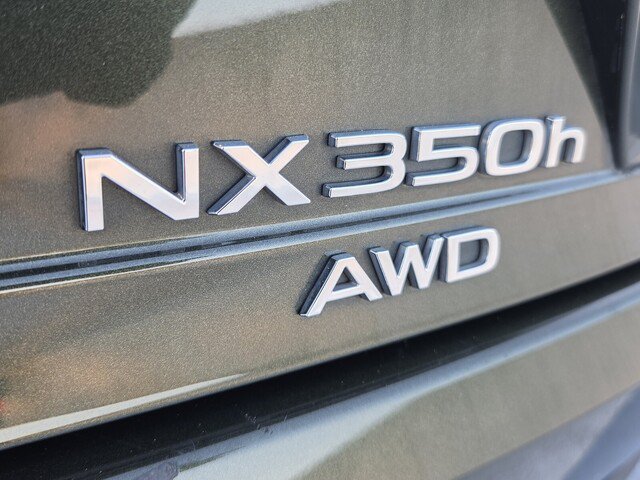 Used 2024 Lexus NX 350h AWD image 33