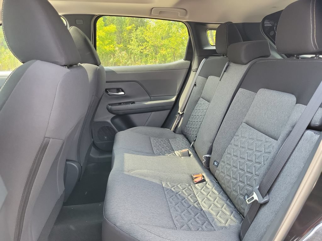 New 2026 Nissan Kicks SV w/ SV Premium Package AWD/4WD image 22