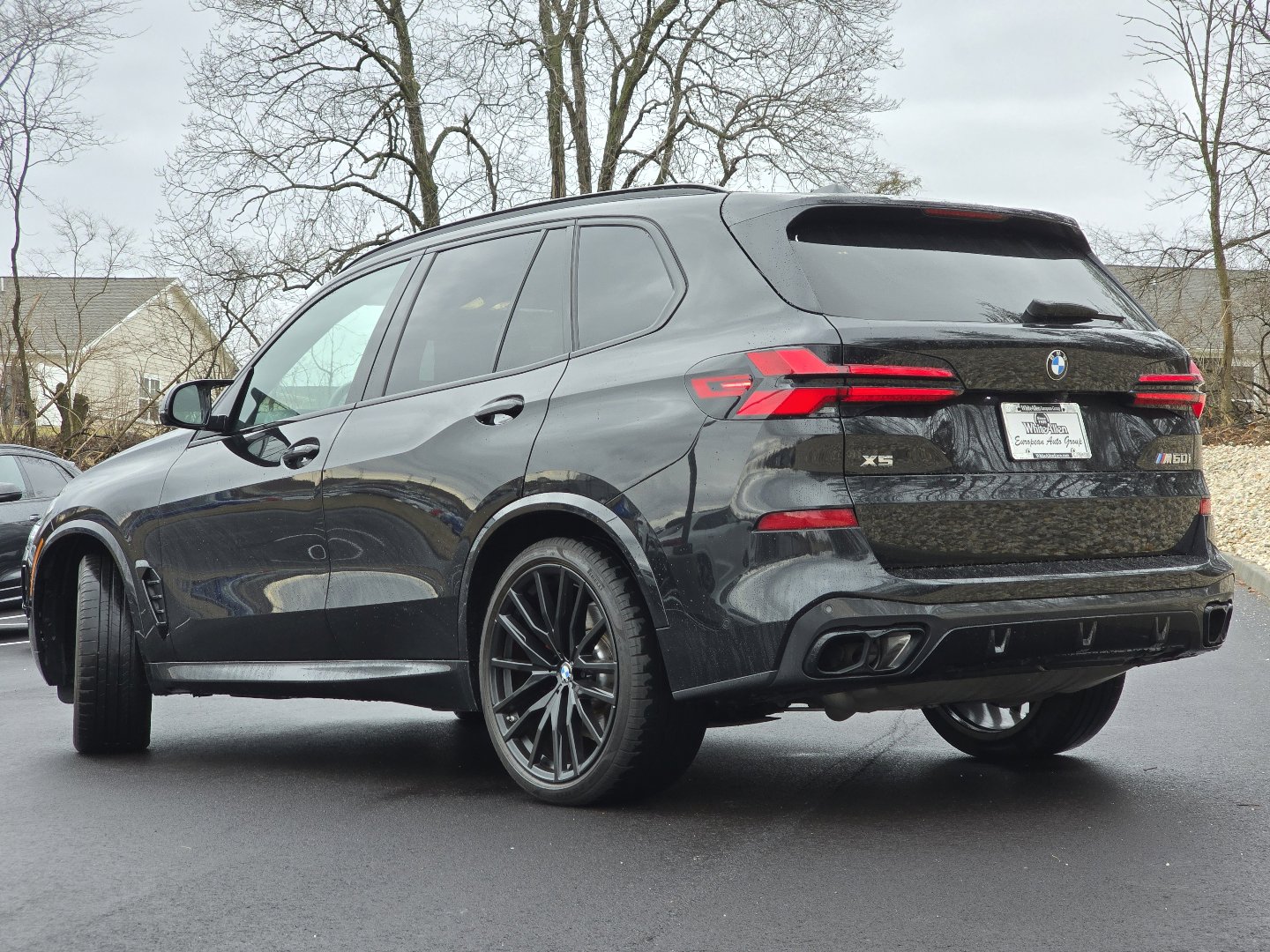 Used 2024 BMW X5 M60i w/ Climate Comfort Package image 4