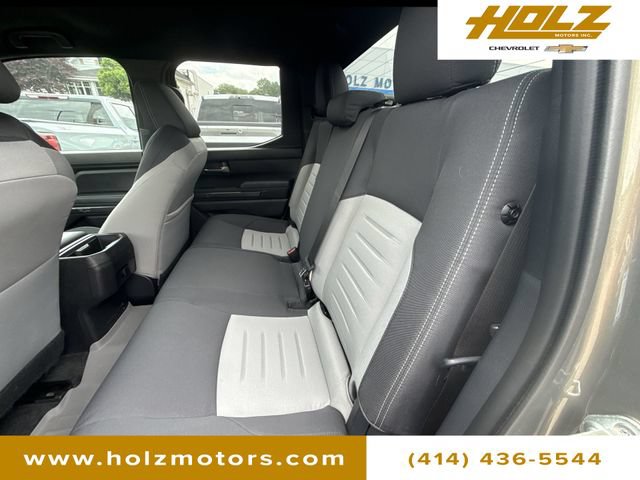 Used 2024 Toyota Tacoma TRD Sport AWD/4WD image 15