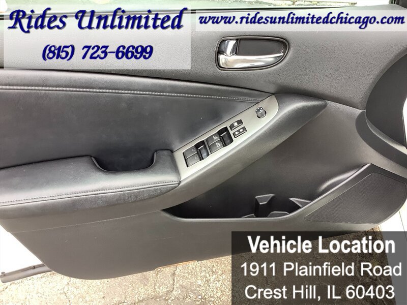 Used 2010 Nissan Altima 2.5 SL w/ SL Pkg FWD image 10