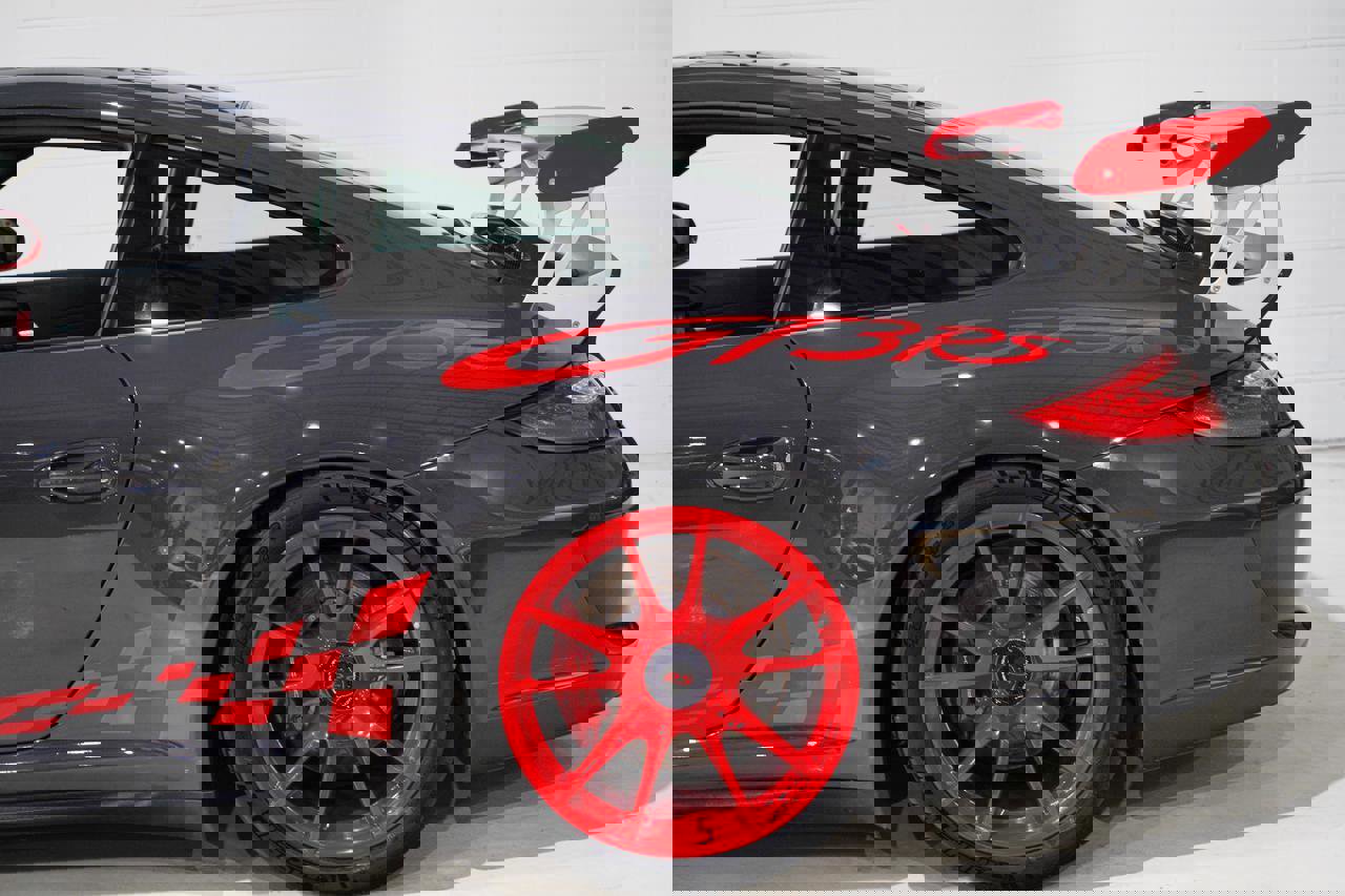 Used 2010 Porsche 911 GT3 RS image 31