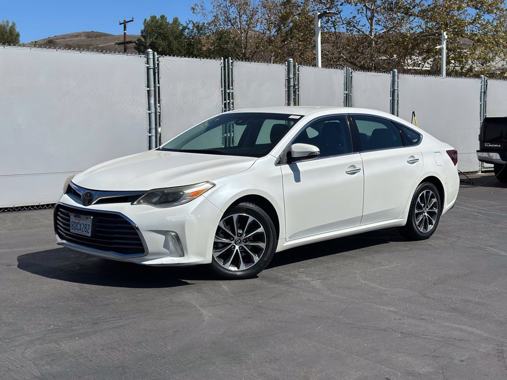 Used 2018 Toyota Avalon XLE w/ Preferred Accessory Package