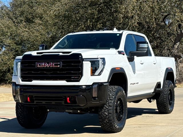 Used 2024 GMC Sierra 2500 AT4X AWD/4WD image 3