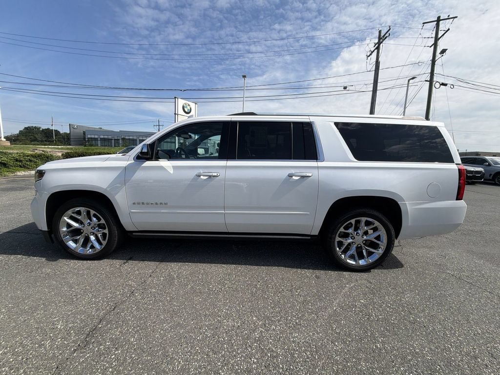 Used 2019 Chevrolet Suburban Premier AWD/4WD image 11