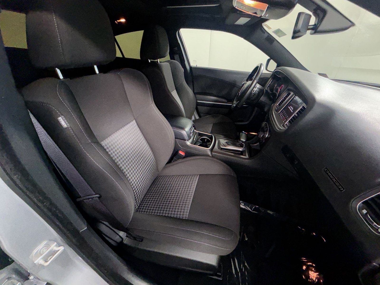 Used 2023 Dodge Charger R/T w/ Cold Weather Package RWD image 26