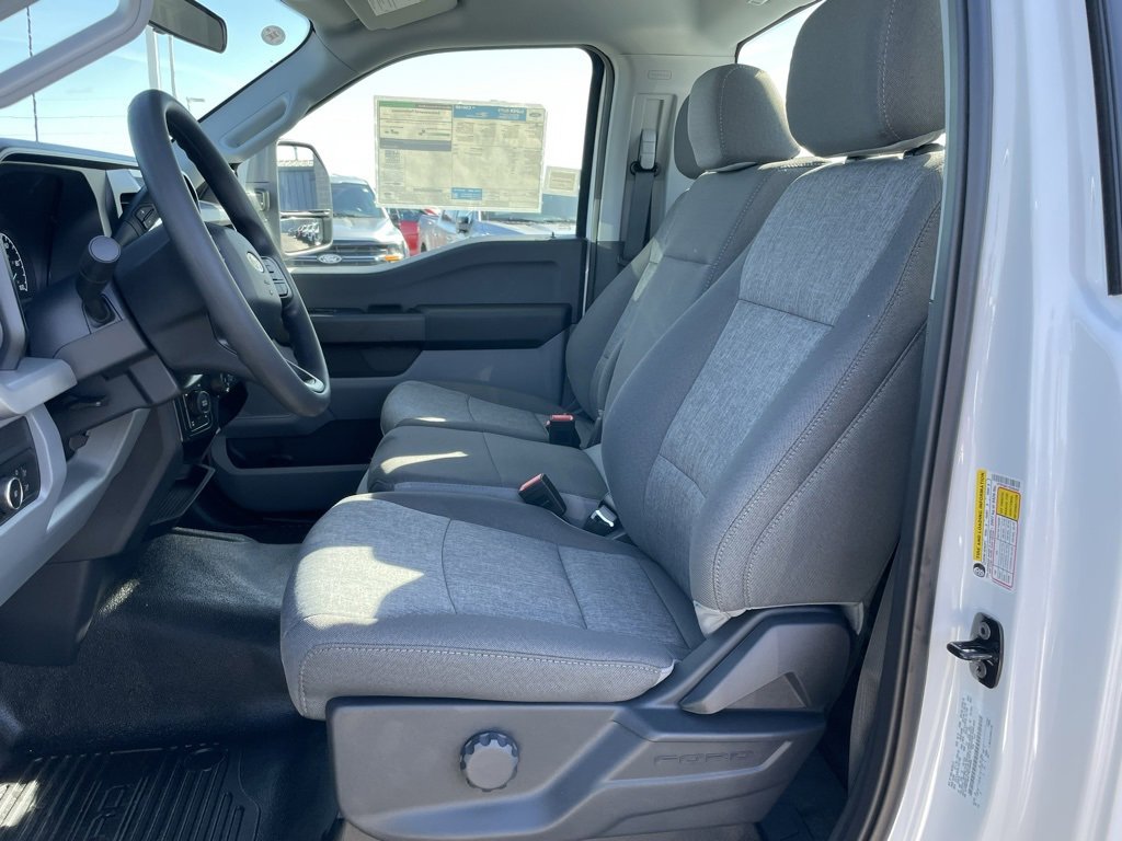 New 2026 Ford F350 XL w/ XL Chrome Package image 8