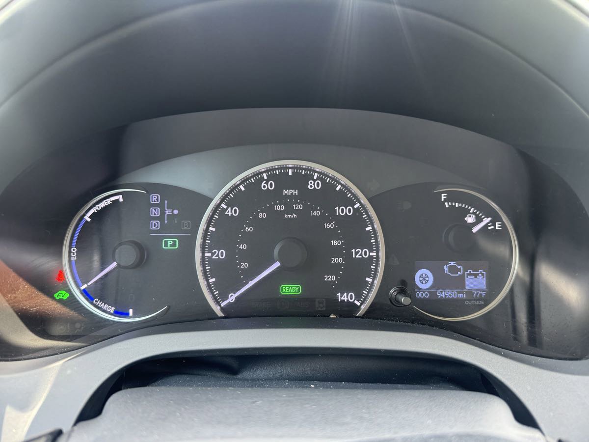 Used 2014 Lexus CT 200h image 20