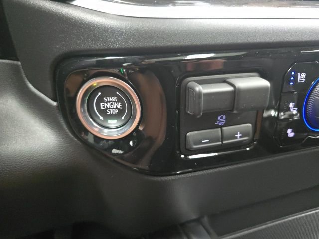 New 2026 Chevrolet Silverado 1500 LTZ w/ LTZ Premium Package image 18
