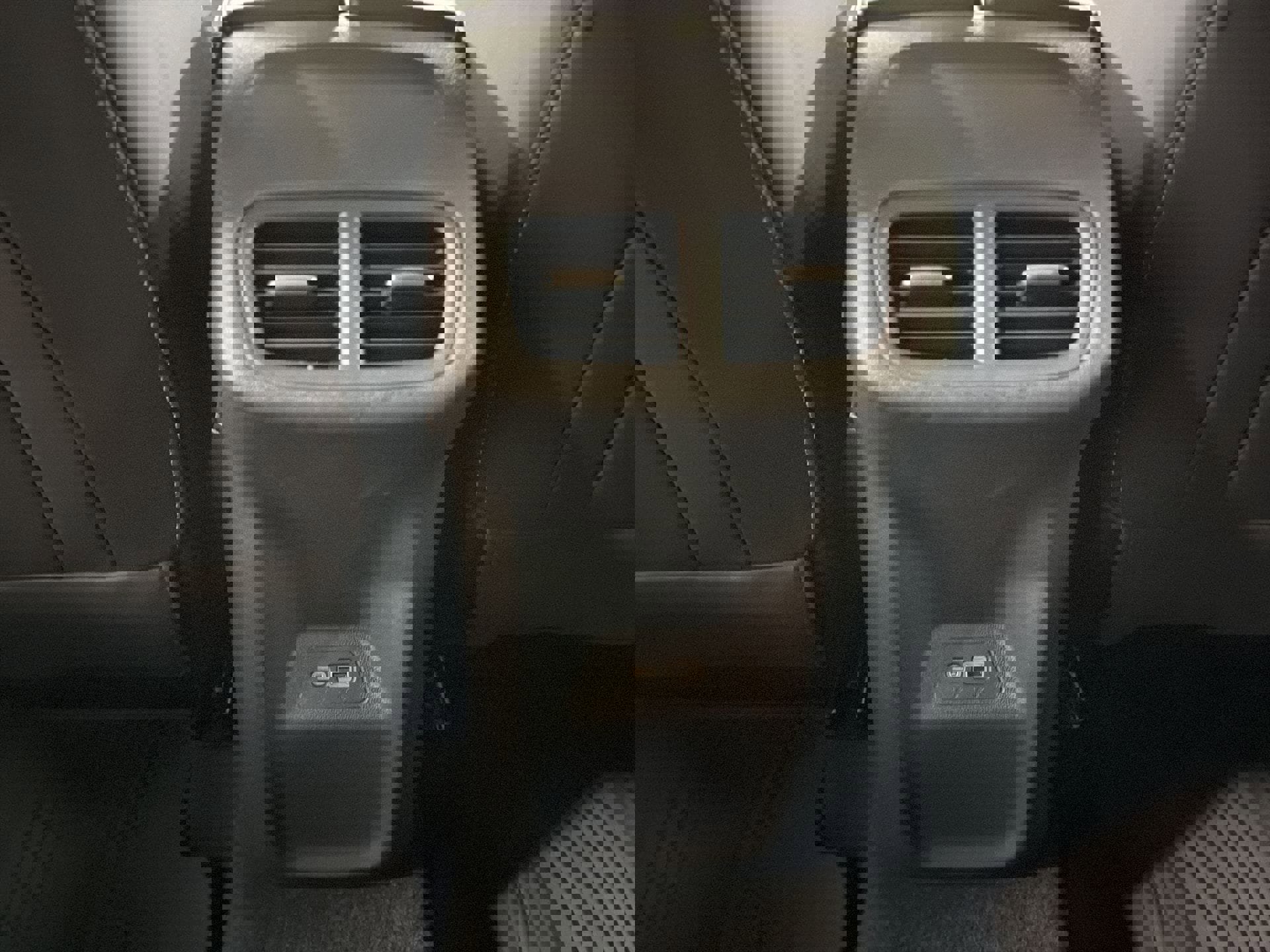 Used 2023 Buick Envision Preferred image 20