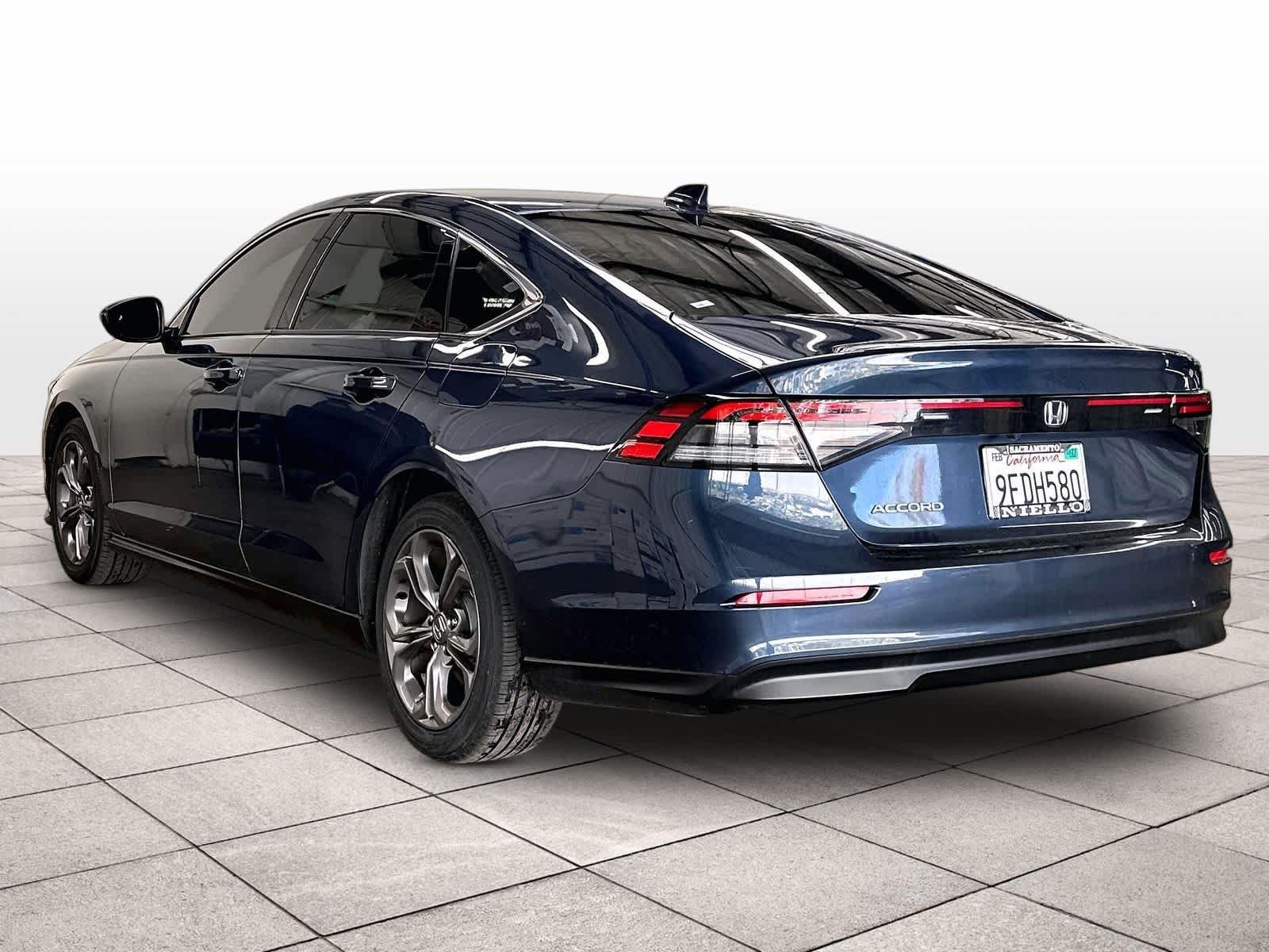 Used 2023 Honda Accord EX image 7