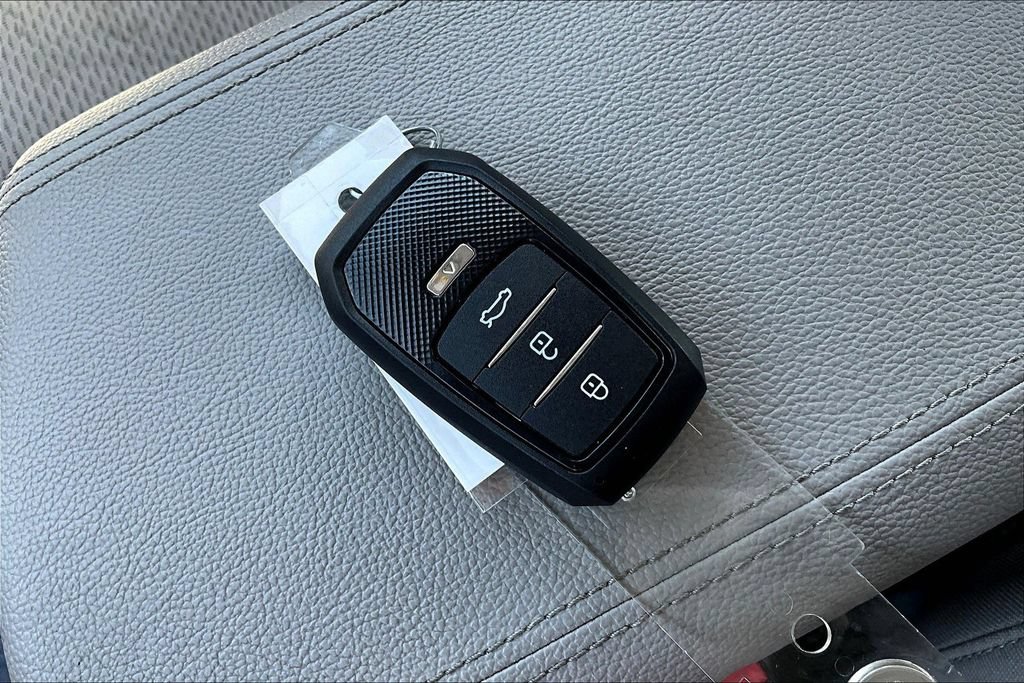 Used 2019 Hyundai Sonata SEL w/ Tech Package 02 FWD image 10