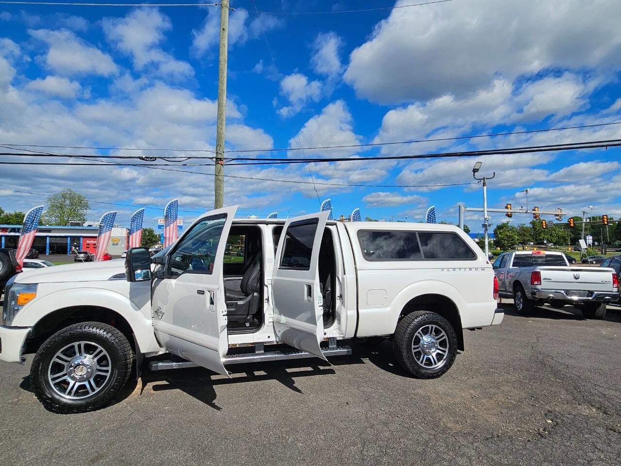 Used 2016 Ford F350 Platinum AWD/4WD image 12