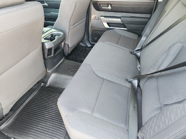 Used 2022 Toyota Tundra SR5 AWD/4WD image 31
