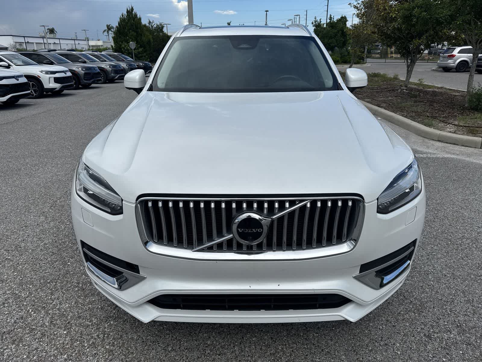 Used 2023 Volvo XC90 B6 Plus w/ Protection Package Premier AWD/4WD image 9