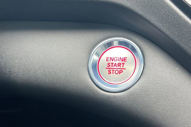 Certified 2025 Acura RDX w/ Technology Package image 27