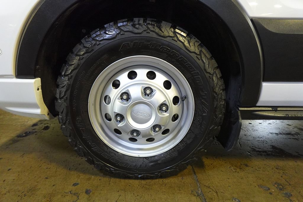 Used 2023 Ford Transit 350 XLT image 26