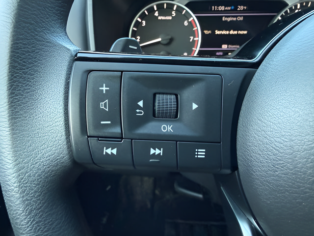 Used 2021 Nissan Rogue SV AWD/4WD image 13
