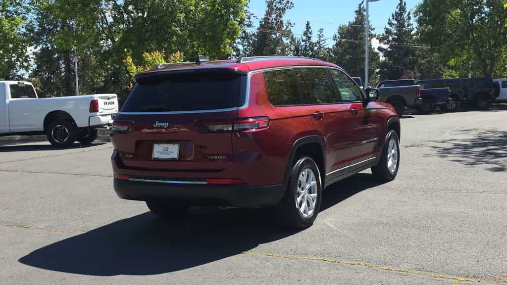 Used 2023 Jeep Grand Cherokee L Limited w/ Trailer Tow Group (B) AWD/4WD image 8
