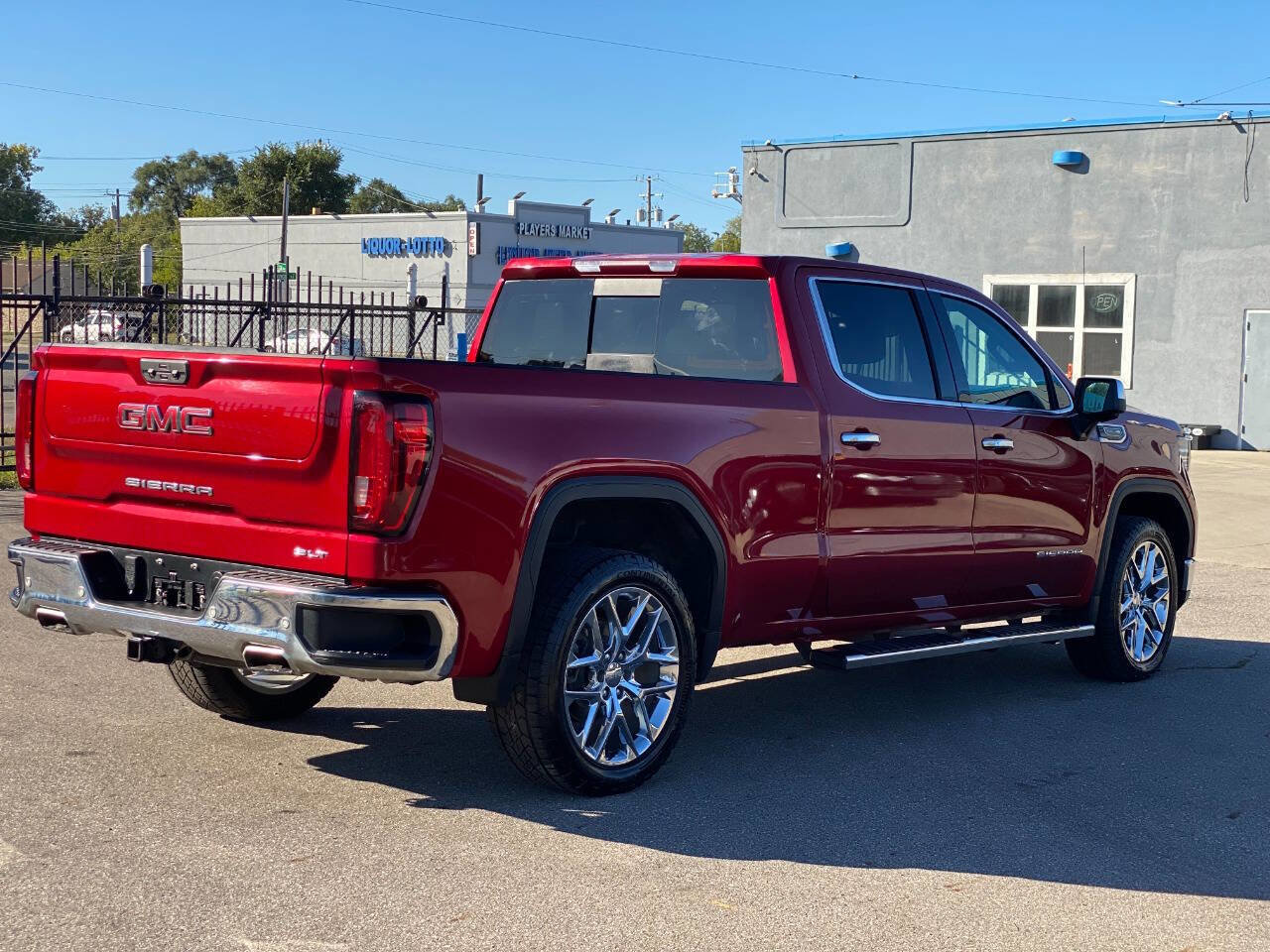 Used 2023 GMC Sierra 1500 SLT w/ SLT Premium Plus Package image 5