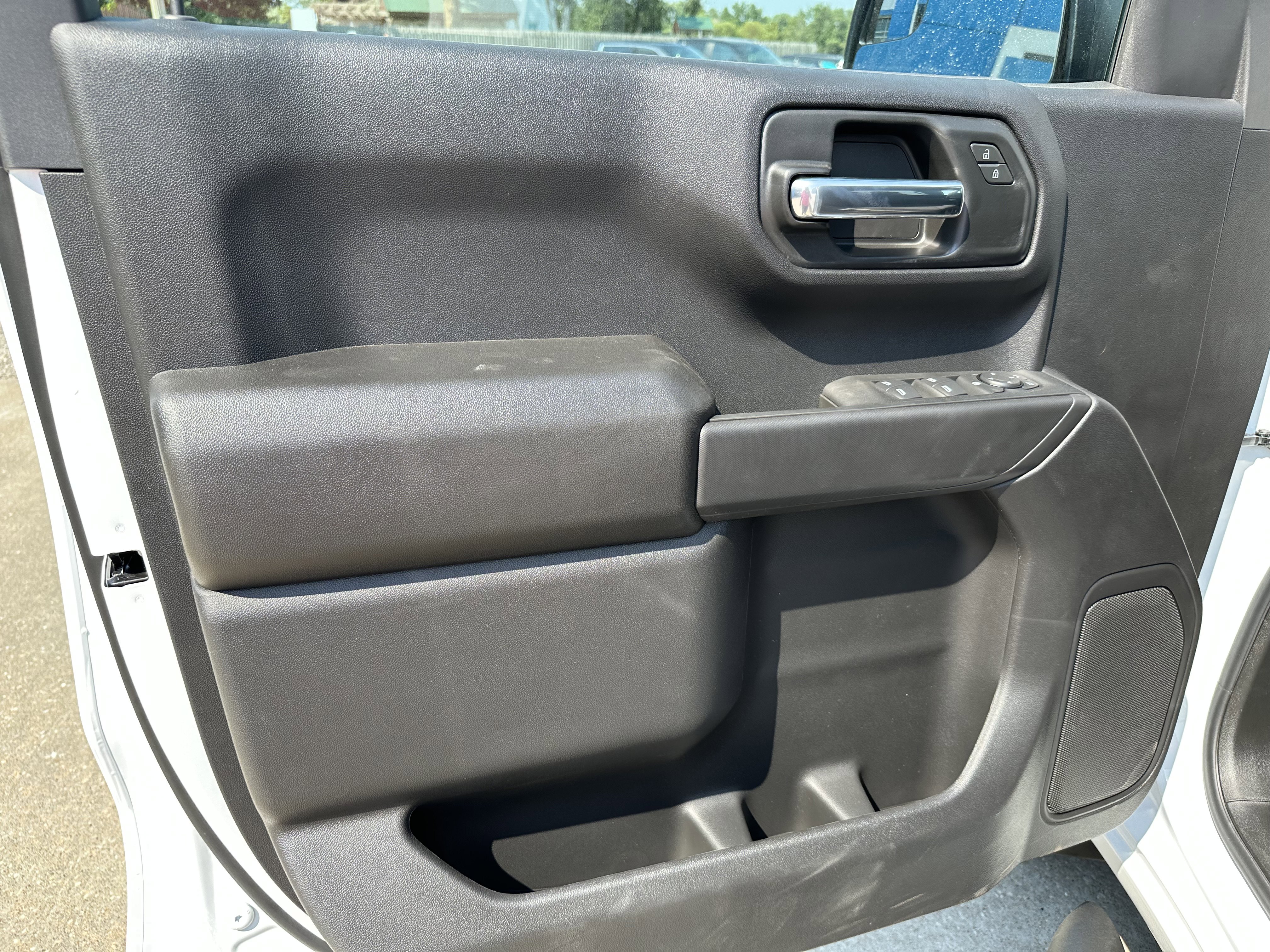 New 2025 Chevrolet Silverado 1500 W/T w/ WT Value Package image 13