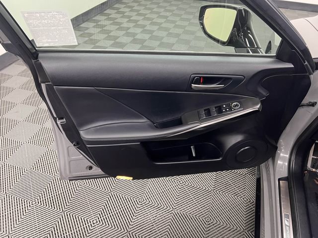 Certified 2024 Lexus IS 350 F Sport image 9