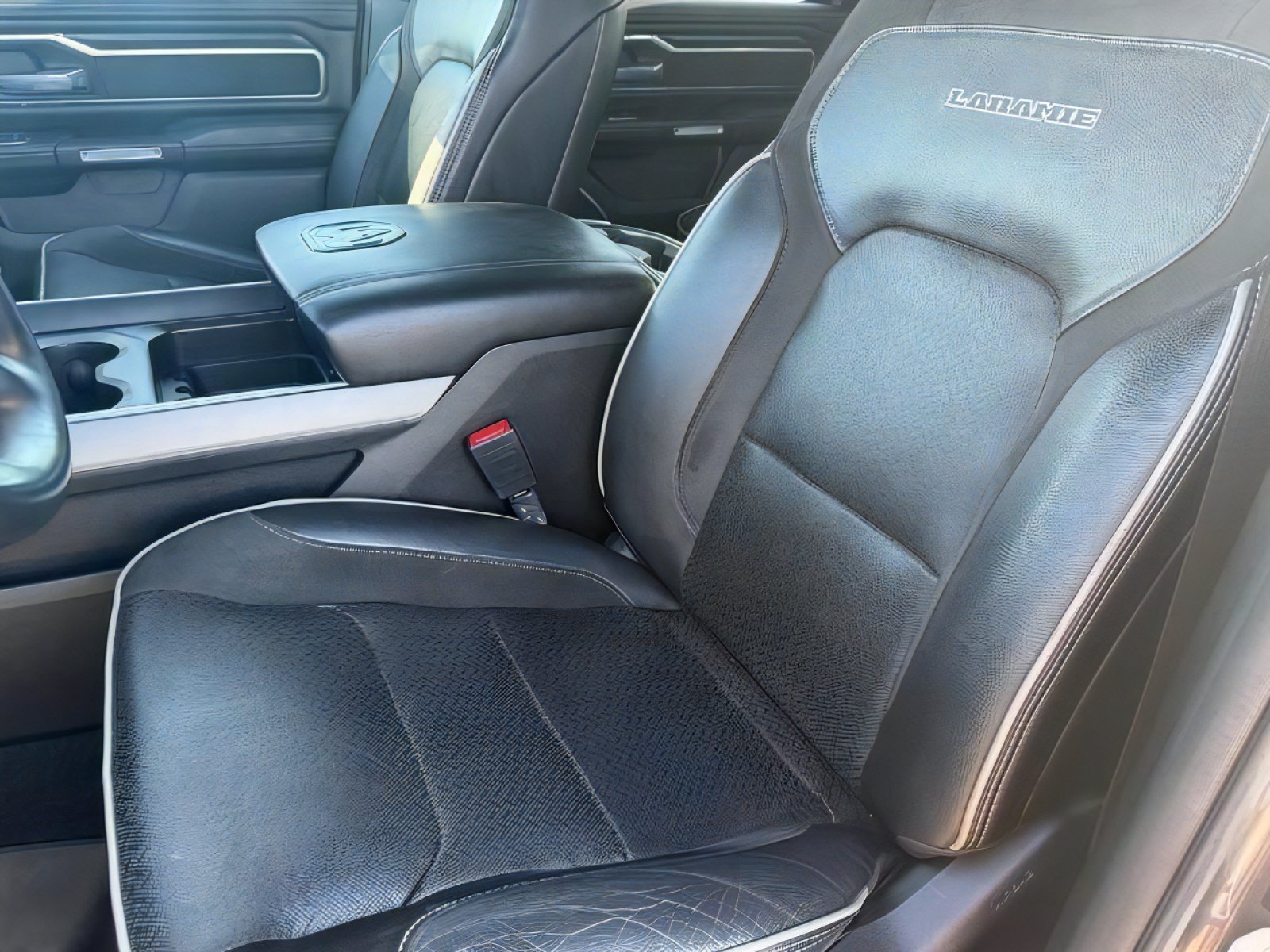 Used 2023 RAM 1500 Laramie AWD/4WD image 20