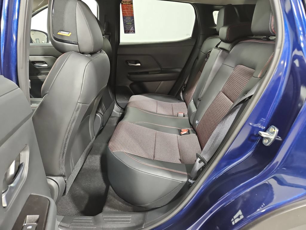 New 2026 Nissan Kicks SR w/ SR Premium Package AWD/4WD image 25