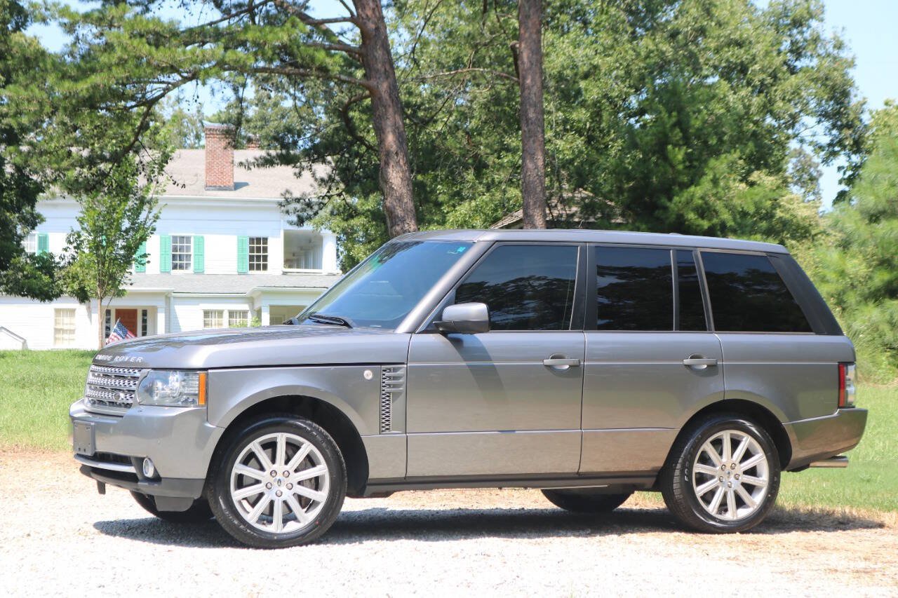 Used 2011 Land Rover Range Rover Supercharged AWD/4WD image 3