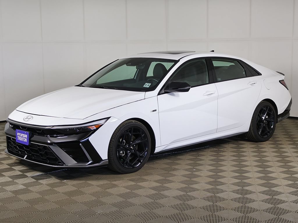 Certified 2025 Hyundai Elantra N Line FWD image 10