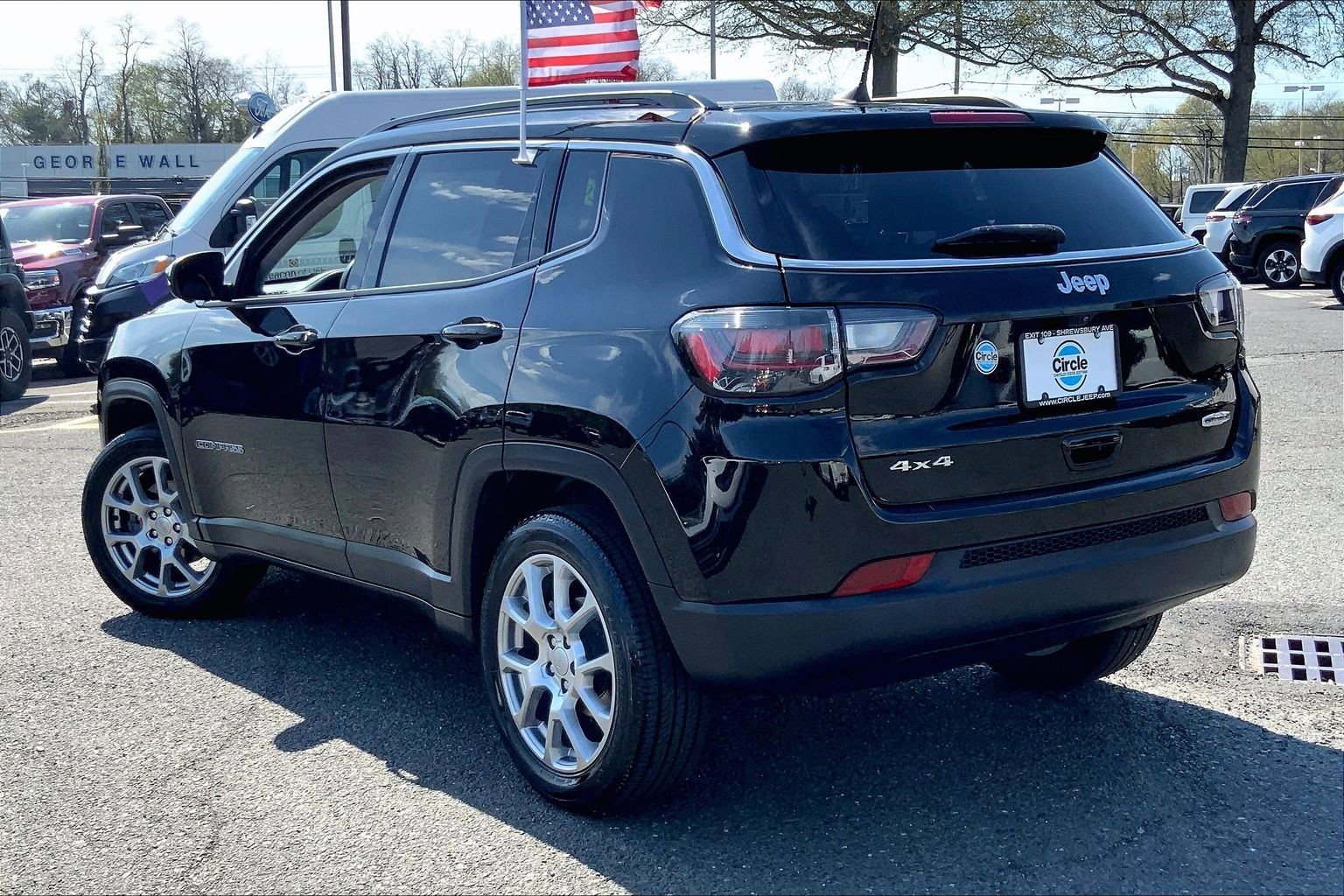 Certified 2022 Jeep Compass Latitude w/ Sun and Sound Group image 11