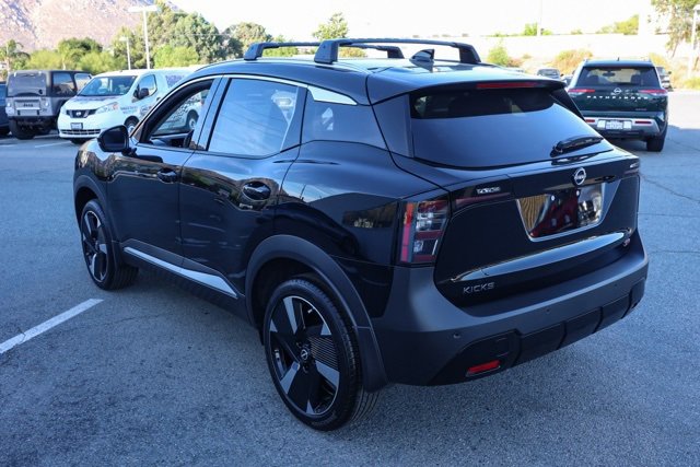 New 2025 Nissan Kicks SR image 6