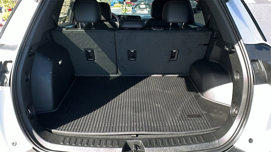 New 2026 Chevrolet Equinox RS w/ Convenience Package III image 29