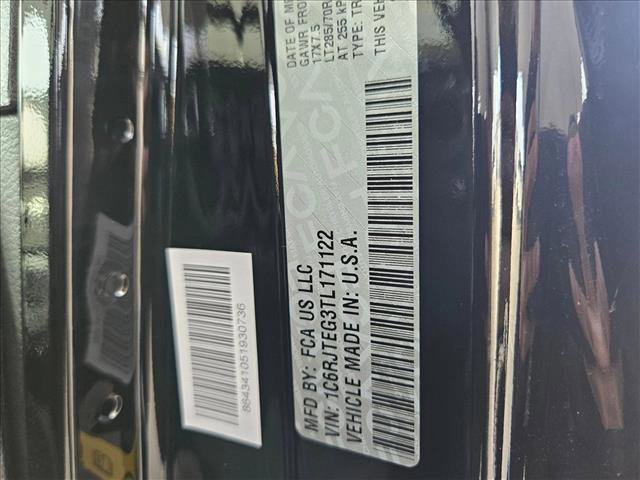 New 2026 Jeep Gladiator Mojave image 16