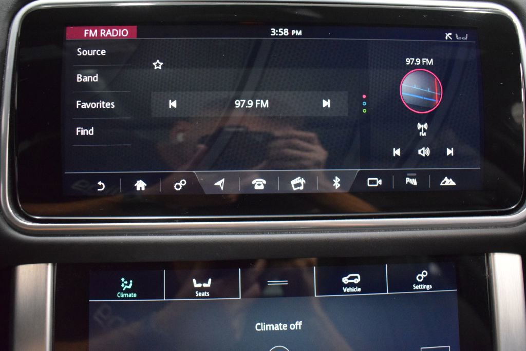 Used 2019 Land Rover Range Rover HSE image 35