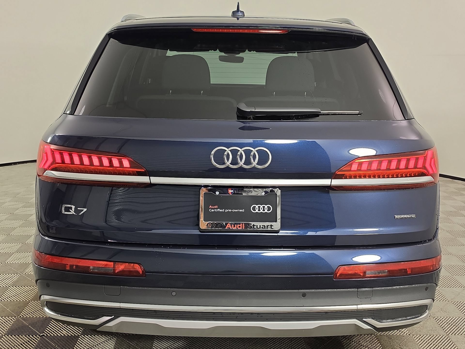 Used 2023 Audi Q7 2.0T Premium Plus w/ Premium Plus Package AWD/4WD image 6