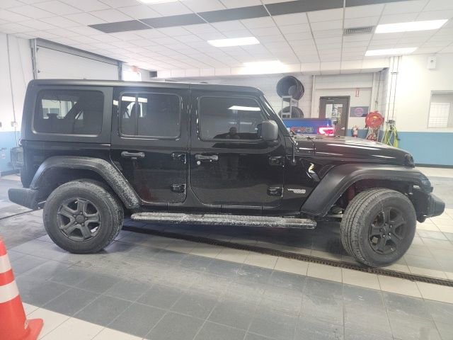 Used 2019 Jeep Wrangler Unlimited Sport S image 2