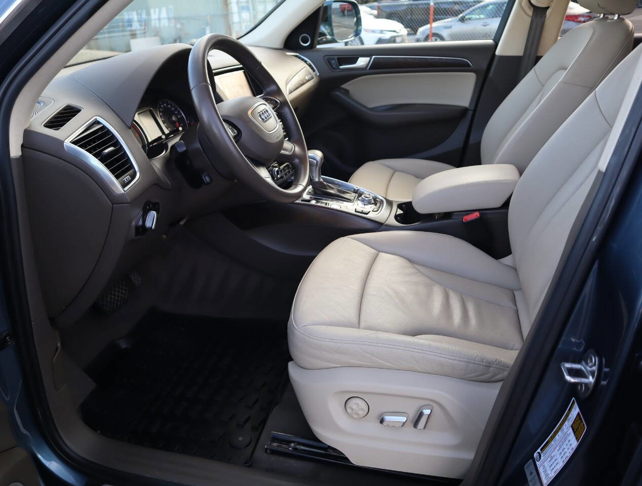 Used 2016 Audi Q5 2.0T Premium Plus image 21