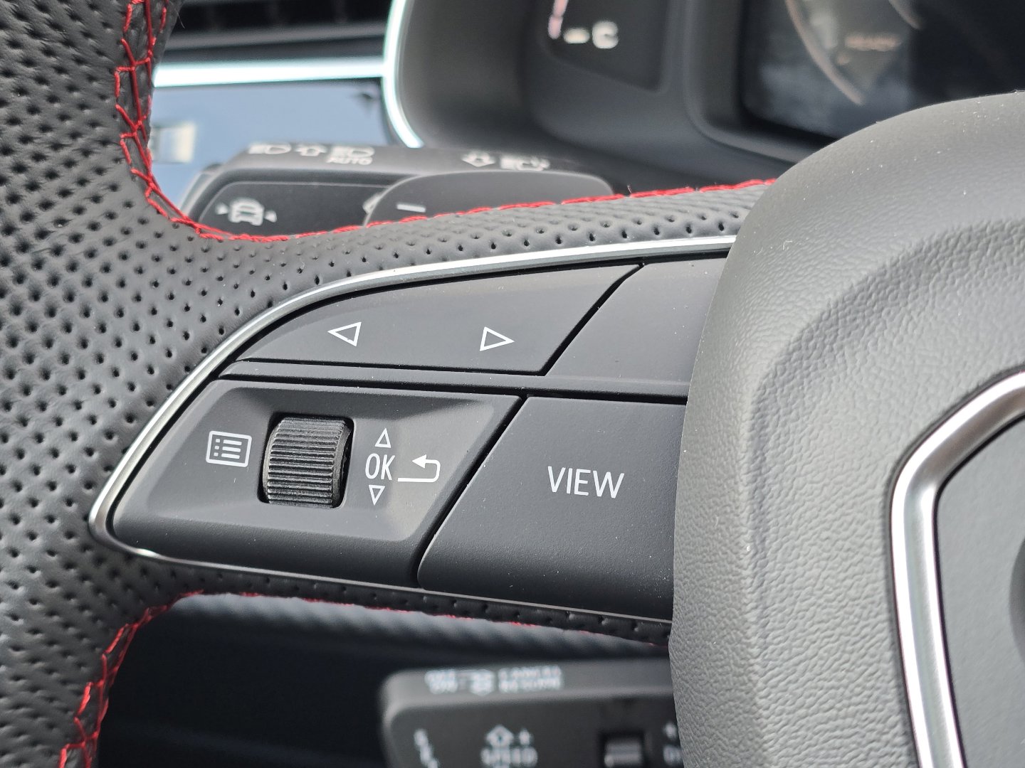 New 2026 Audi Q7 3.0T Prestige image 18