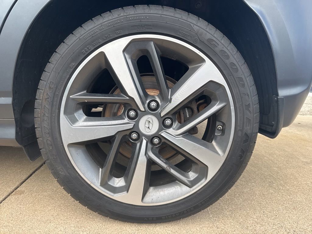Used 2018 Hyundai Kona Limited AWD/4WD image 25