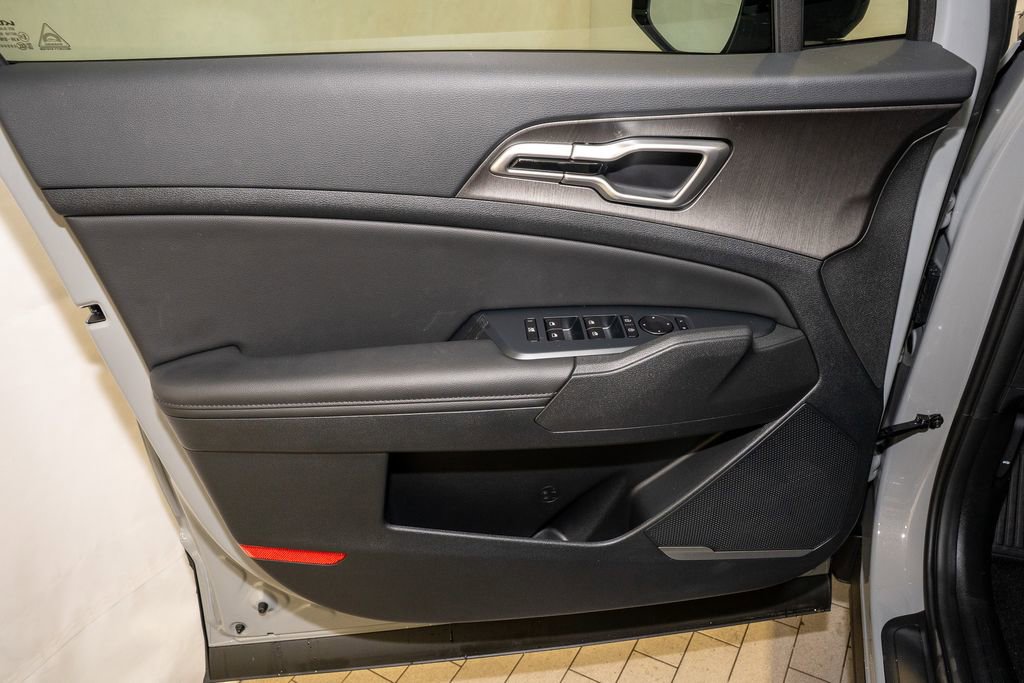 New 2026 Kia Sportage X-Line AWD/4WD image 11