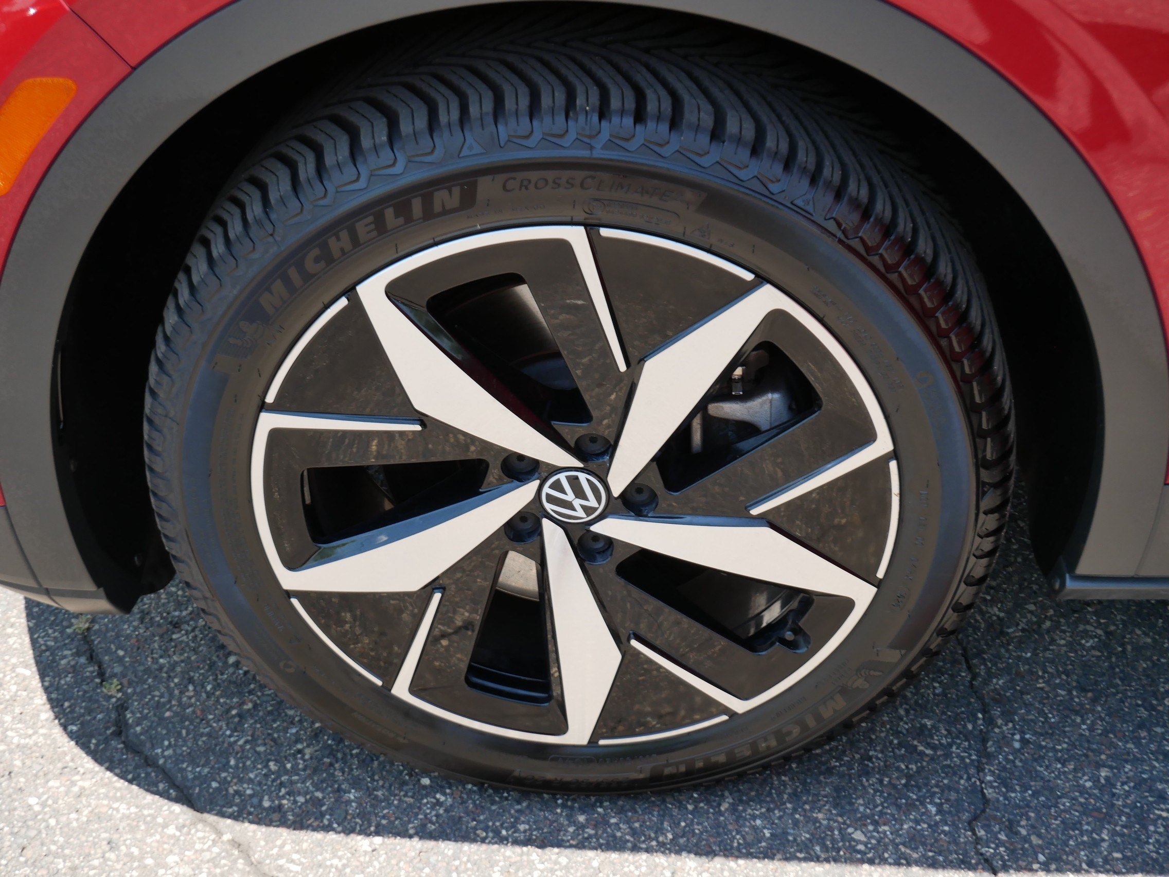 Certified 2023 Volkswagen ID.4 Pro S AWD/4WD image 15